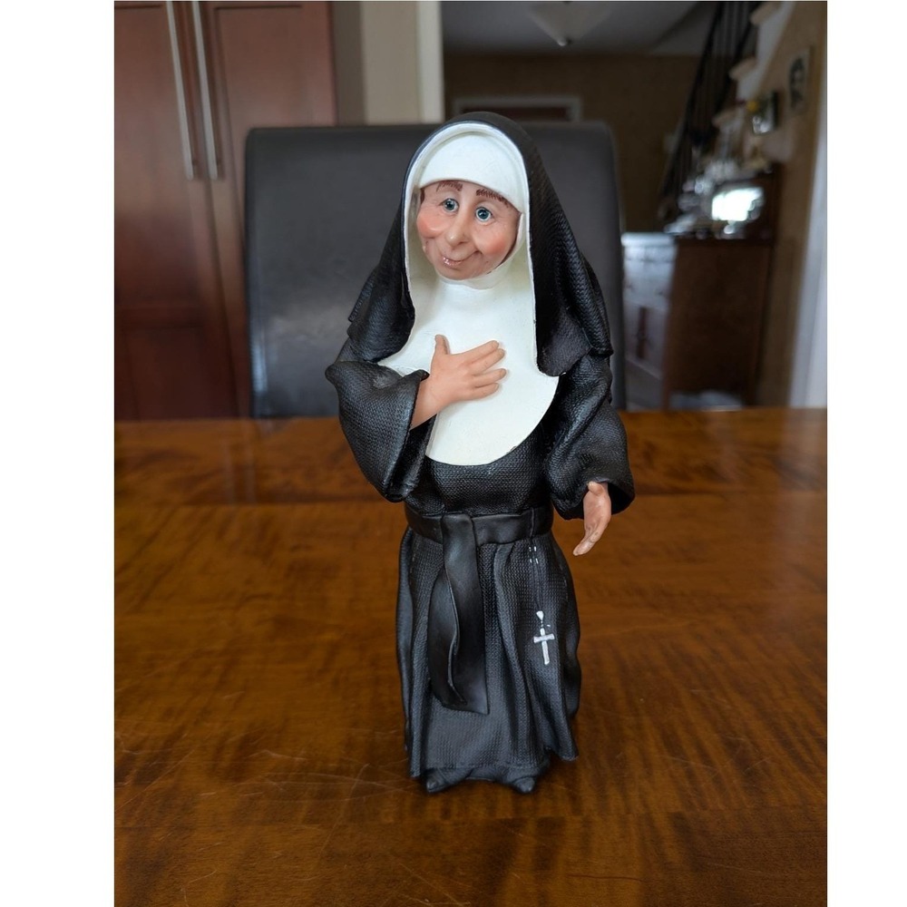 Vintage 1995 Happy Habits by Artist Deb Woods "Sister Mary Modest"Figurine